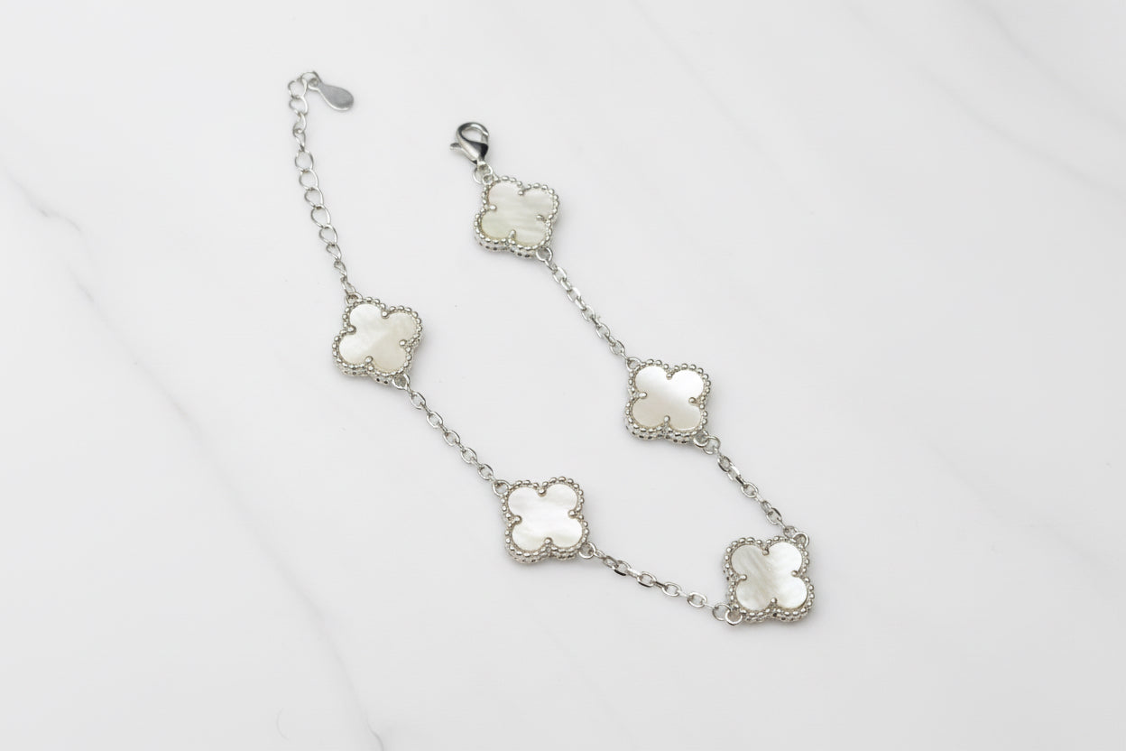 Pulseras de trébol en plata fina