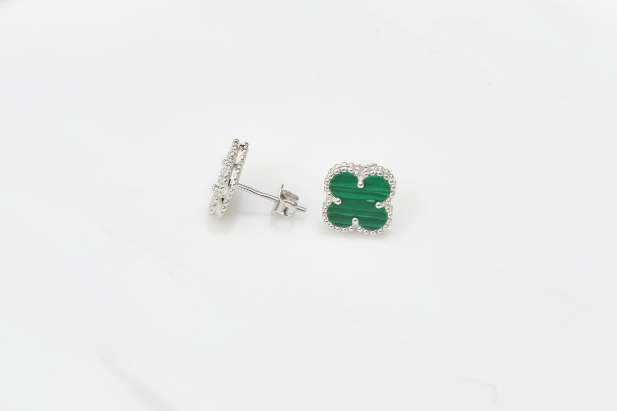 Aretes de trébol